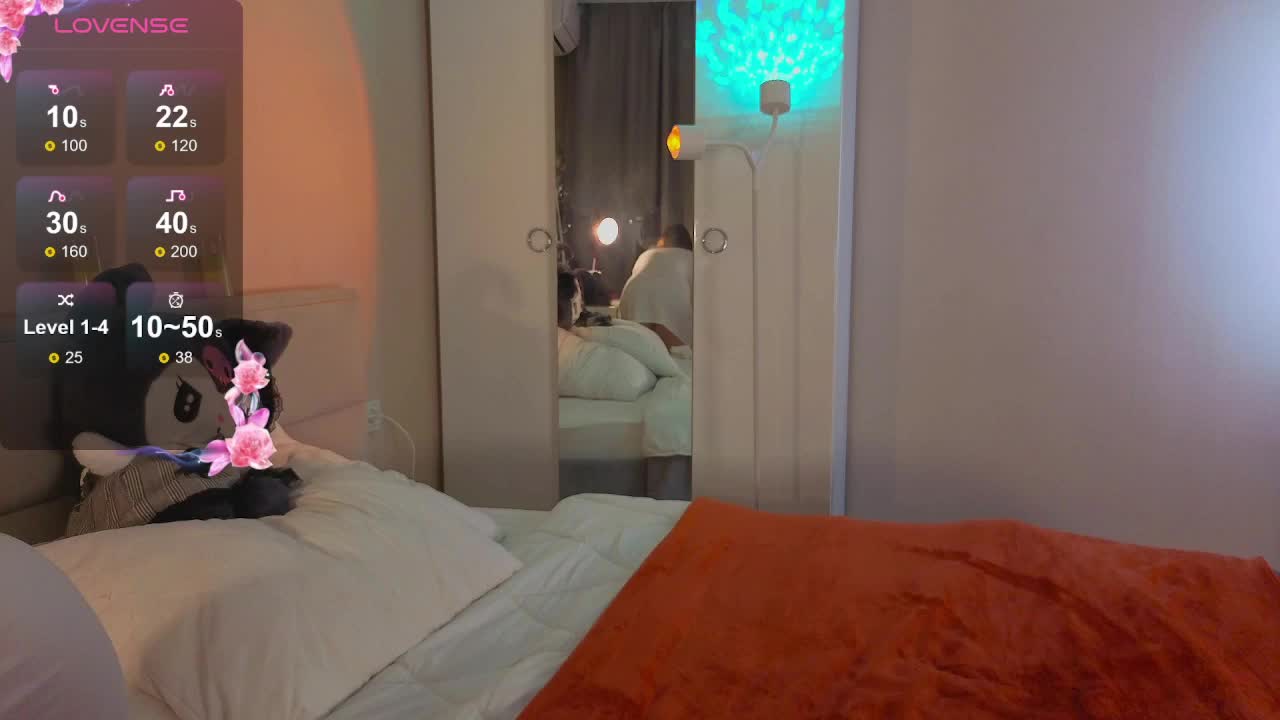 MiaLuw Adult Chat November 17, 2025