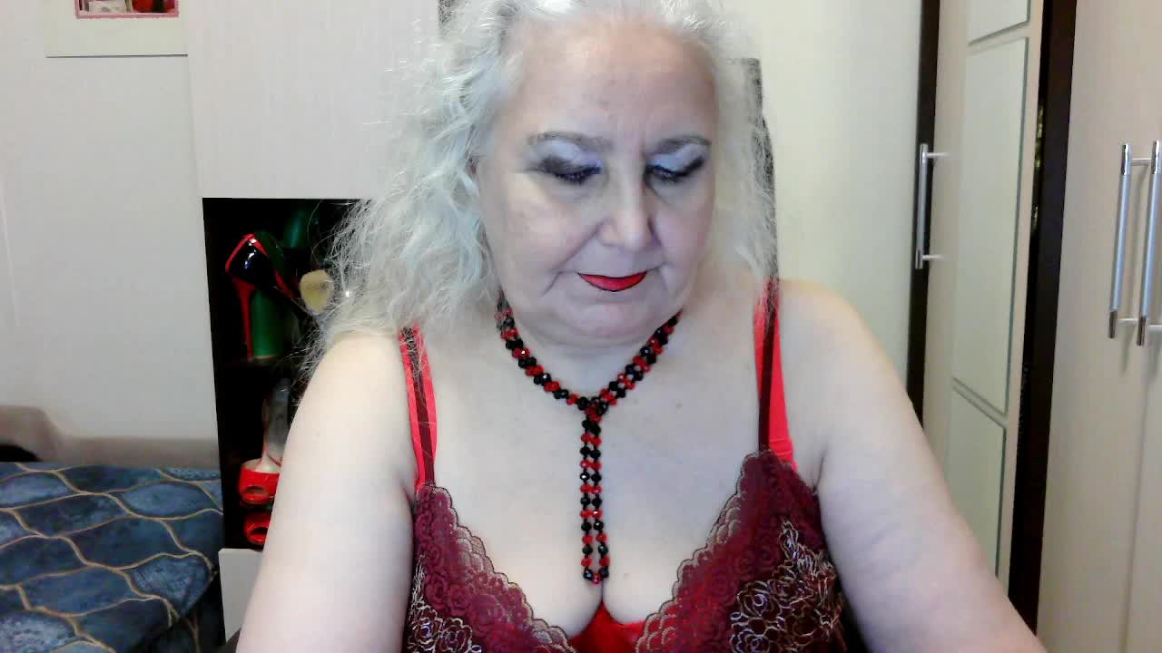 GrannyWants Adult Chat November 18, 2025