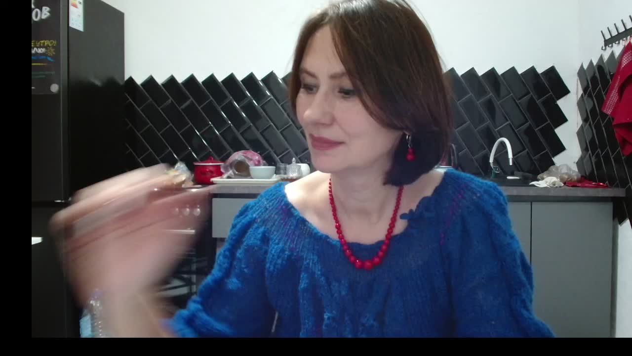 ANGELALADI Adult Chat November 18, 2025