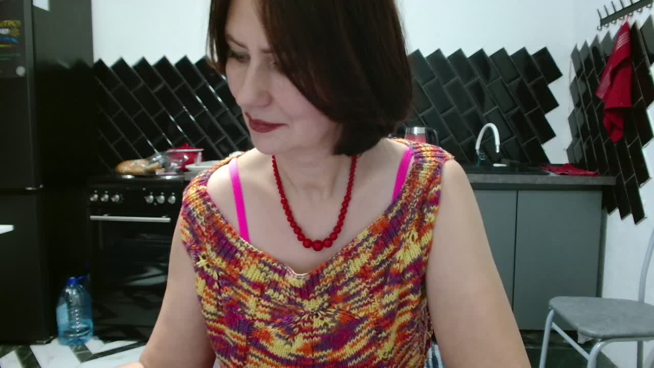 ANGELALADI Adult Chat November 17, 2025