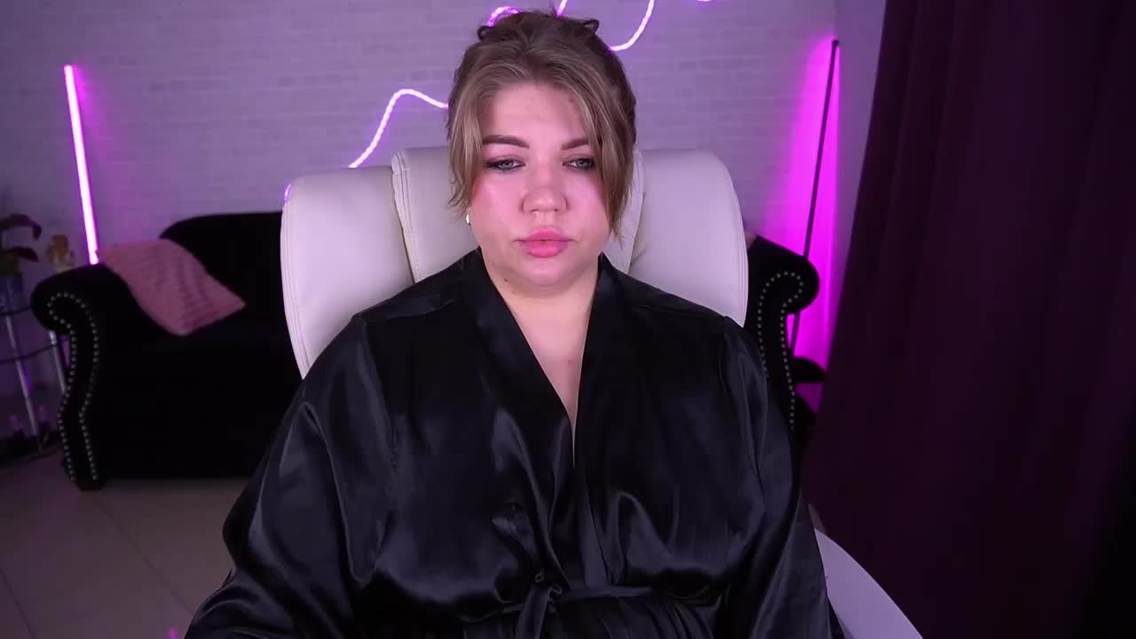 AmellyWhite Adult Chat November 17, 2025