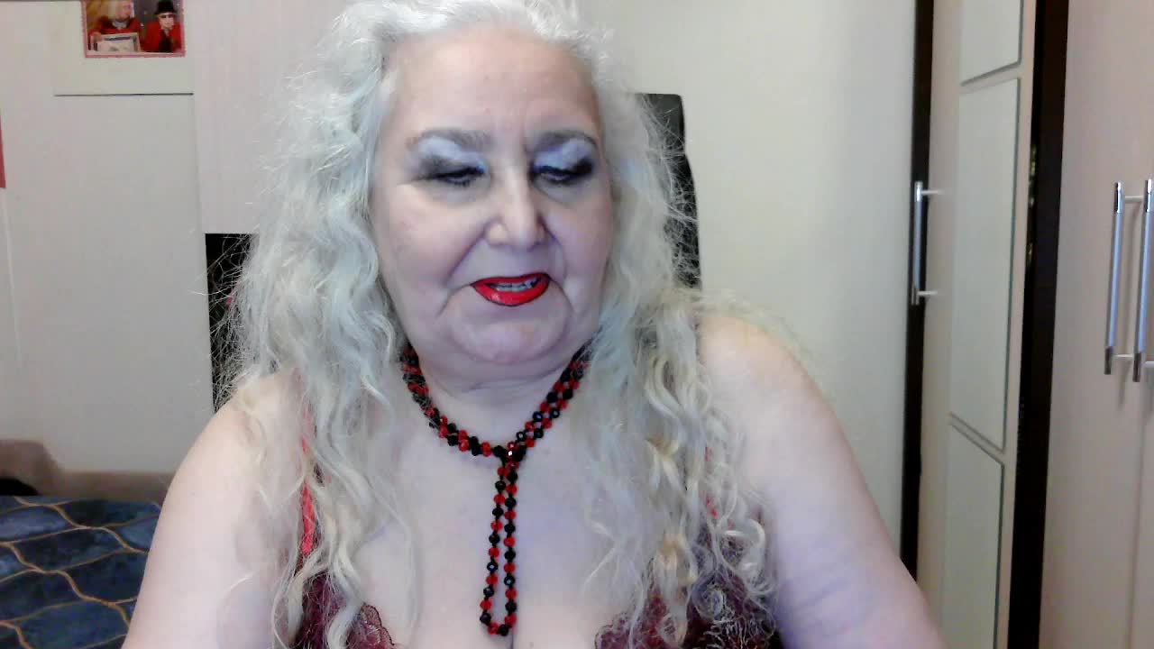 GrannyWants Adult Chat November 18, 2025