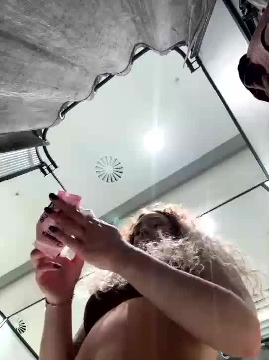 JJane- Adult Chat November 18, 2025