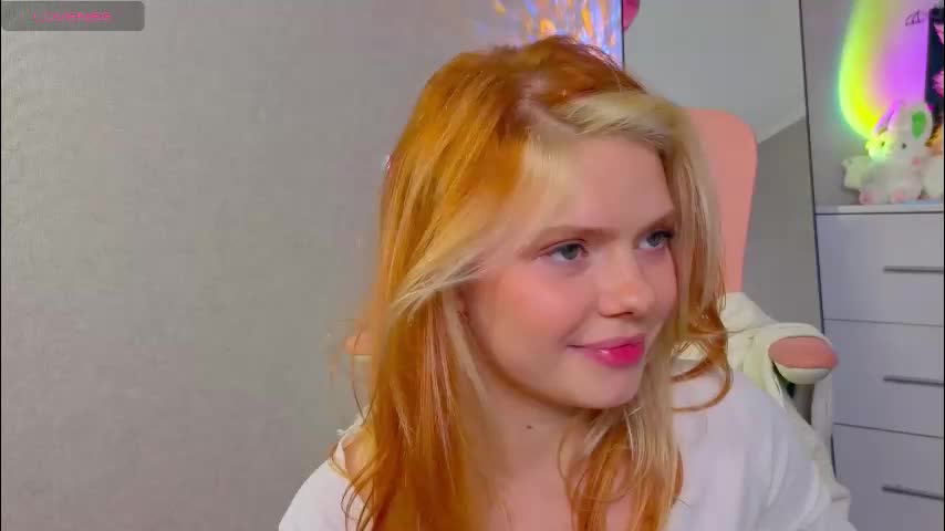 red__candy Adult Chat November 18, 2025