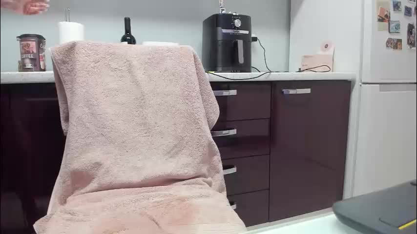 angelsuitlove Adult Chat November 17, 2025