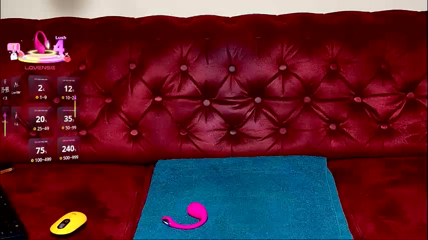 hot_hayde Adult Chat November 18, 2025