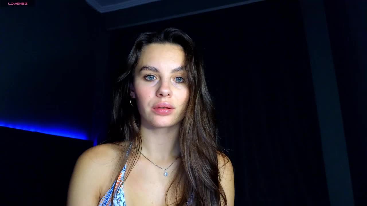 VALERIYAAA Adult Chat November 18, 2025