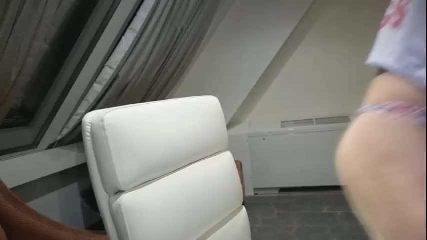 purplerainn69 Adult Chat November 18, 2025