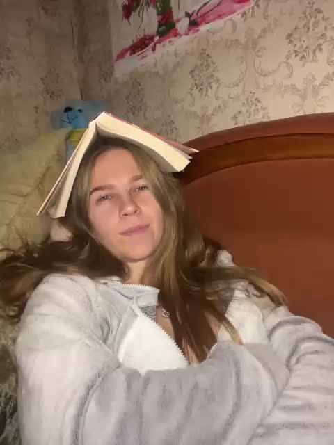 Milana22a Adult Chat November 18, 2025