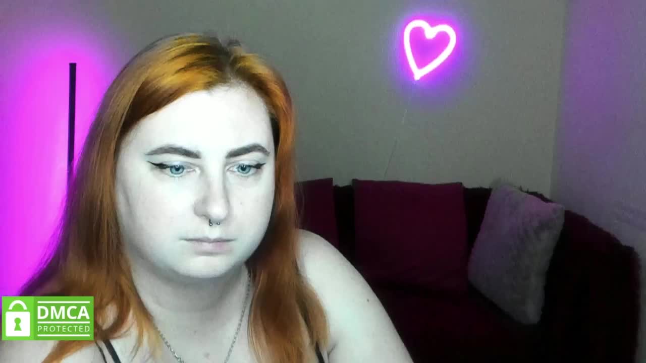 Aliciaredluv Adult Chat November 18, 2025