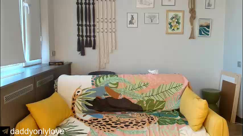 elly_ary Adult Chat November 18, 2025