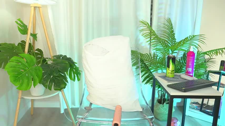 Sexydoll112 Adult Chat November 18, 2025