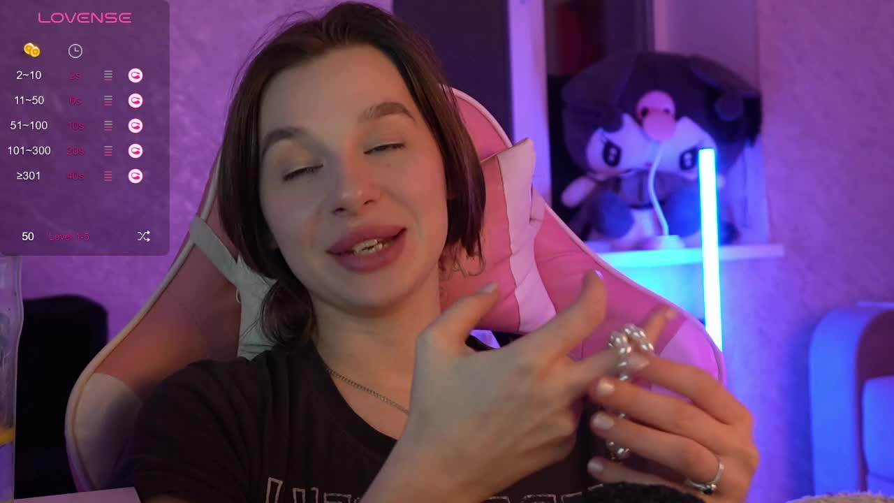 _Polly_ Adult Chat November 18, 2025