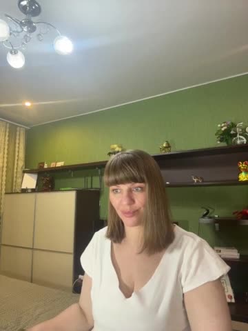 Veronika_Gold Adult Chat November 18, 2025