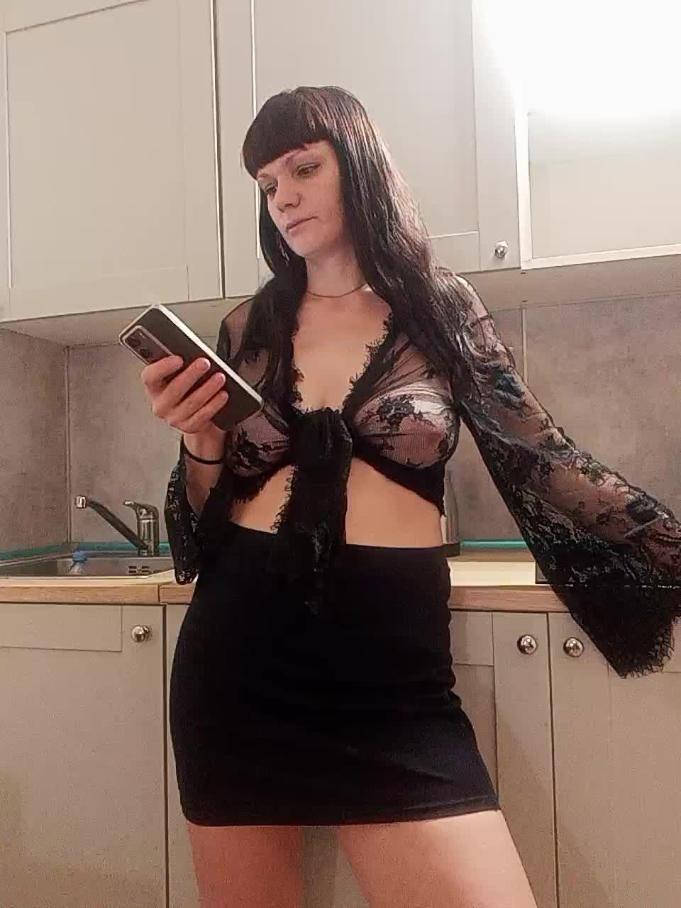 KonFeetaa Adult Chat November 18, 2025