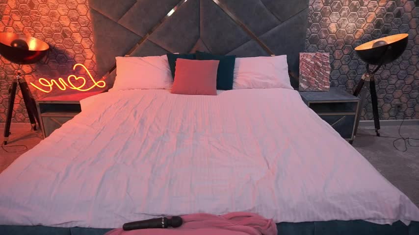 GabriellaJass Adult Chat November 18, 2025