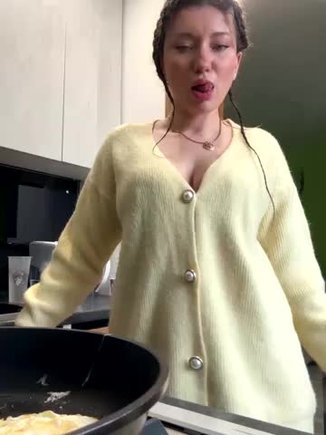 MooonReal Adult Chat November 18, 2025