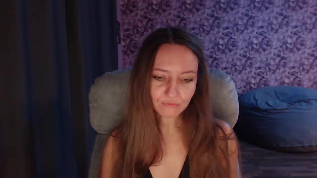 Kami_ Adult Chat November 18, 2025