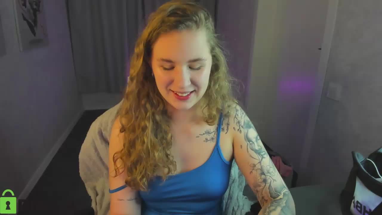 Elsiee-Cuttiess Adult Chat November 18, 2025