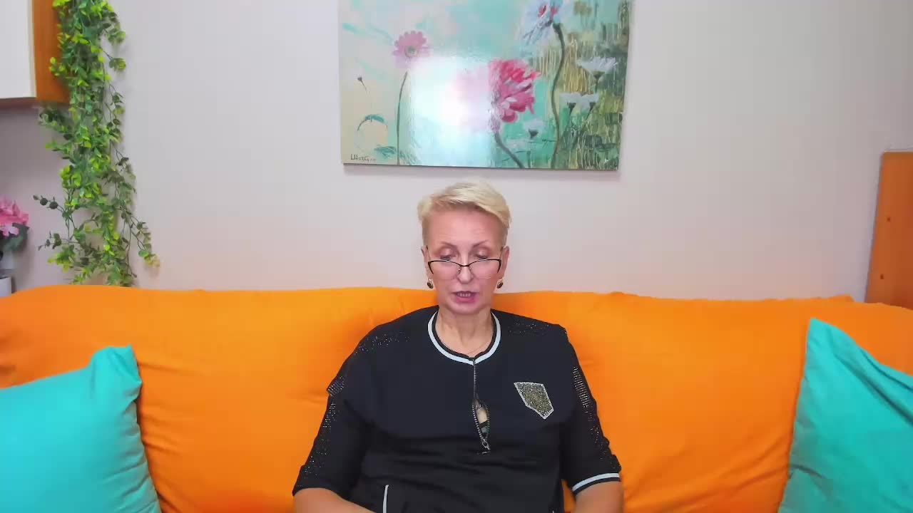 iamyourdream89 Adult Chat November 18, 2025