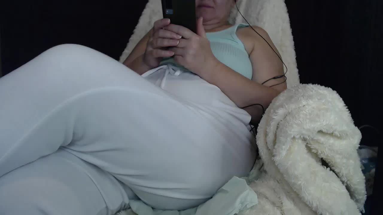 -Alyonushka- Adult Chat November 18, 2025