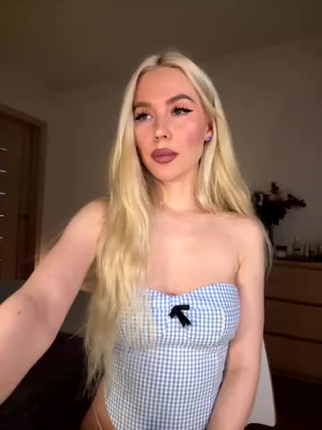 xDinnax Adult Chat November 18, 2025