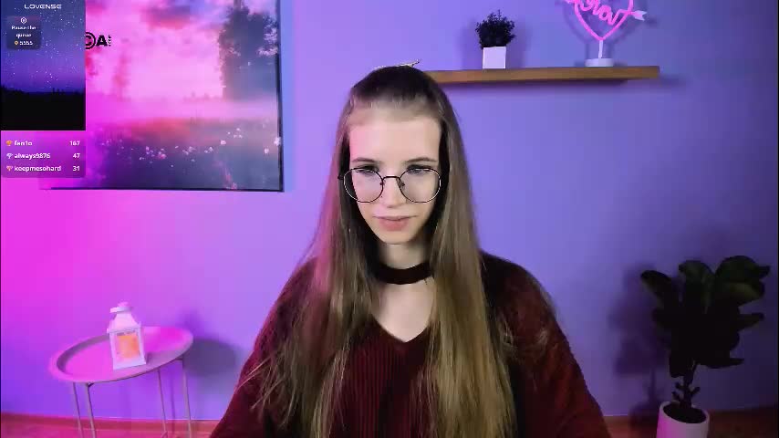 lulu_fly_ Adult Chat November 18, 2025