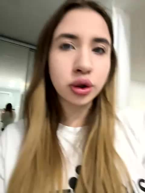 alizii Adult Chat November 18, 2025