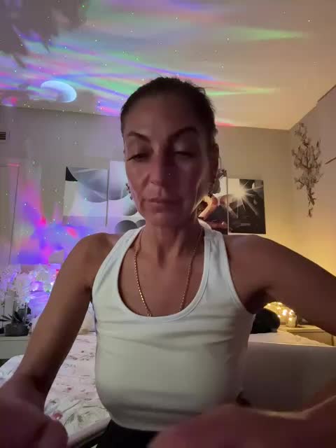 IrinkaGata Adult Chat November 18, 2025