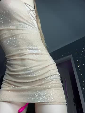 NickiLike Adult Chat November 18, 2025