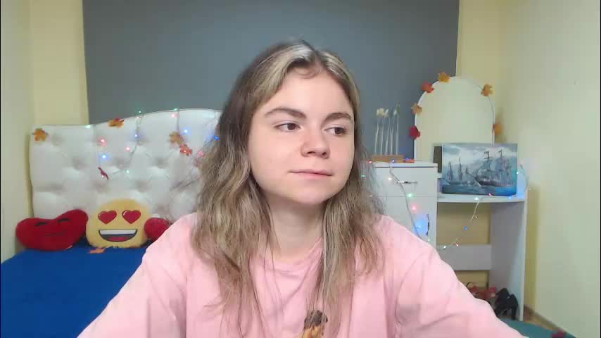 rrtinaredly Adult Chat November 18, 2025