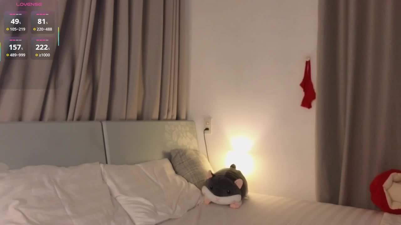 PLUXURY- Adult Chat November 18, 2025