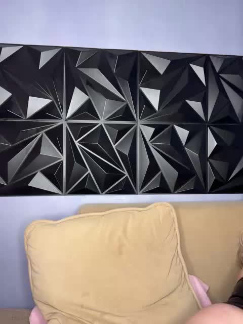 LYALAtop Adult Chat November 18, 2025