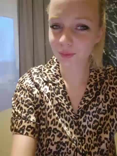 BielkA-4 Adult Chat November 18, 2025