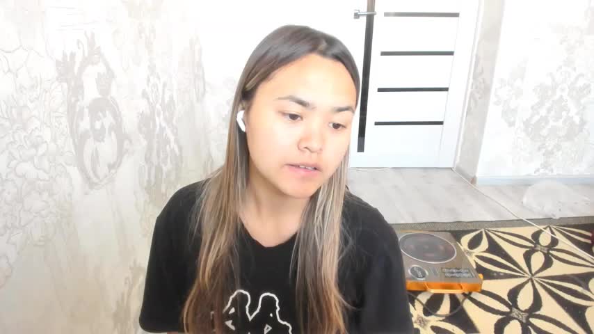 saika_blush Adult Chat November 18, 2025