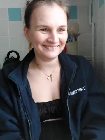 LisaLovHoney Adult Chat November 18, 2025