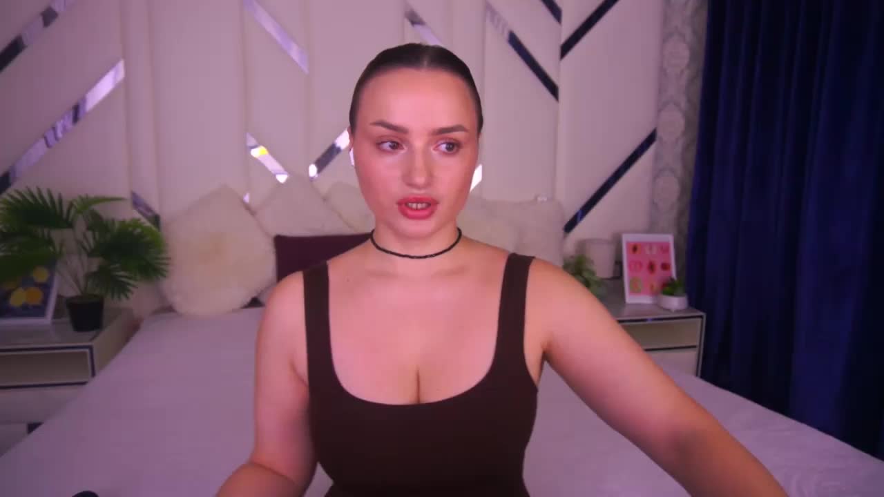 FloraGreys Adult Chat November 18, 2025