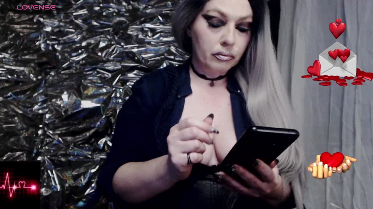 GeteraX Adult Chat November 18, 2025