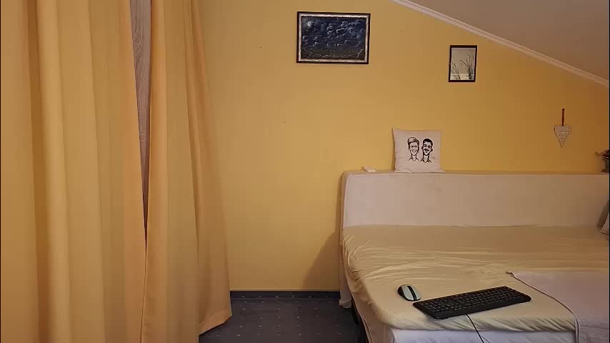 cuddlings Adult Chat November 18, 2025