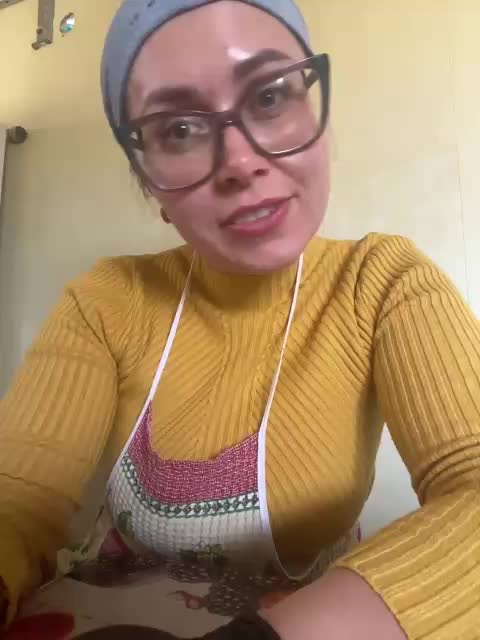 Elegant00Girl Adult Chat November 18, 2025