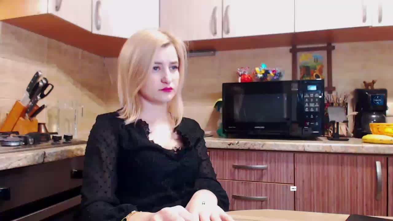 Ale4kaxx Adult Chat November 18, 2025