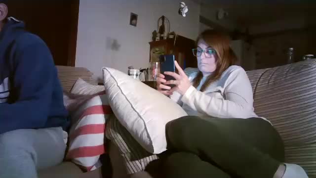 lolahueso Adult Chat November 18, 2025