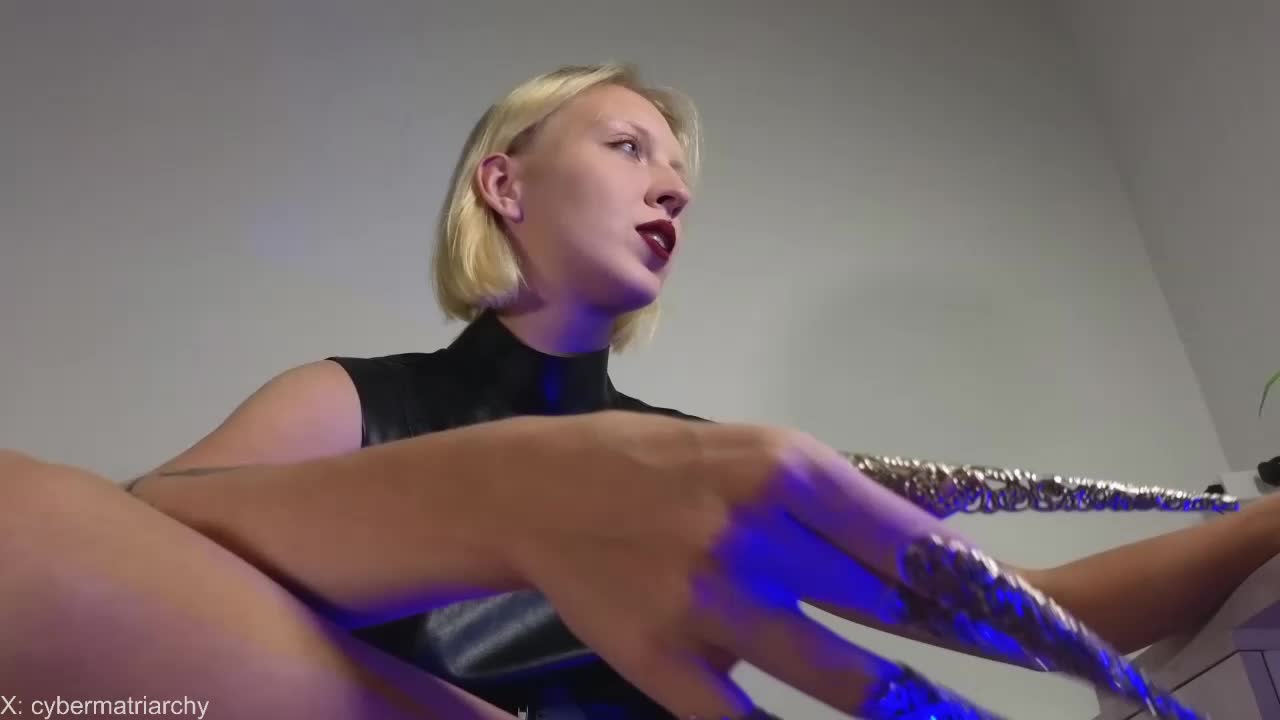 MarthaHoffman Adult Chat November 18, 2025