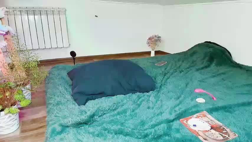 Meowroslava Adult Chat November 18, 2025