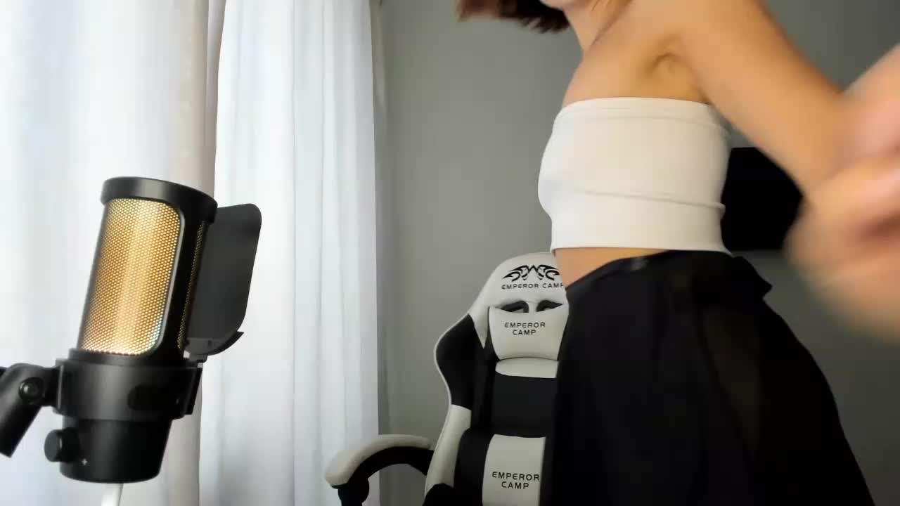 Kiza9 Adult Chat November 18, 2025