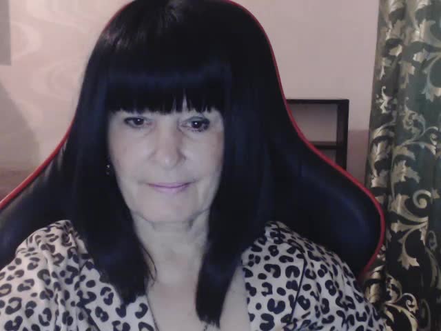 KatarinaGloss Adult Chat November 18, 2025