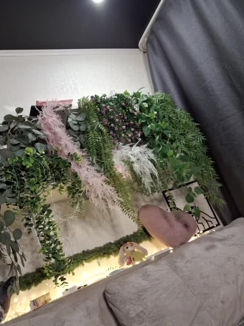 -scyrim- Adult Chat November 18, 2025