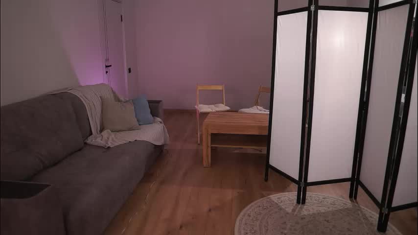 elannand Adult Chat November 18, 2025