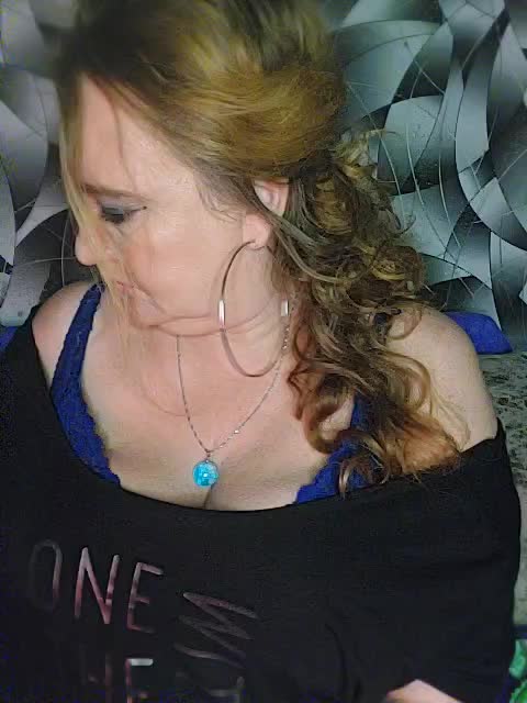 -Your_dream- Adult Chat November 18, 2025