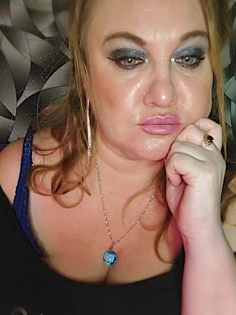 -Your_dream- Adult Chat November 18, 2025